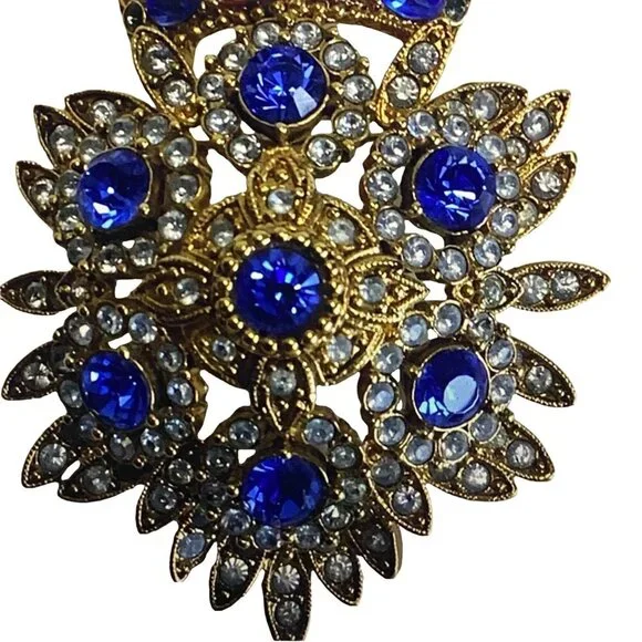 JOAN RIVERS Vintage Royal Monarch Maltese Cross Gold Blue Red‎ Brooch Signed